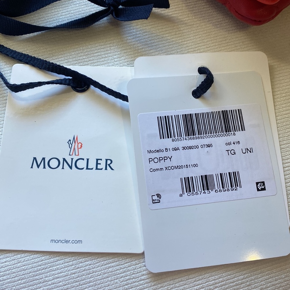 Moncler Poppy Quilted Leather Crossbody - Picture 7 of 7